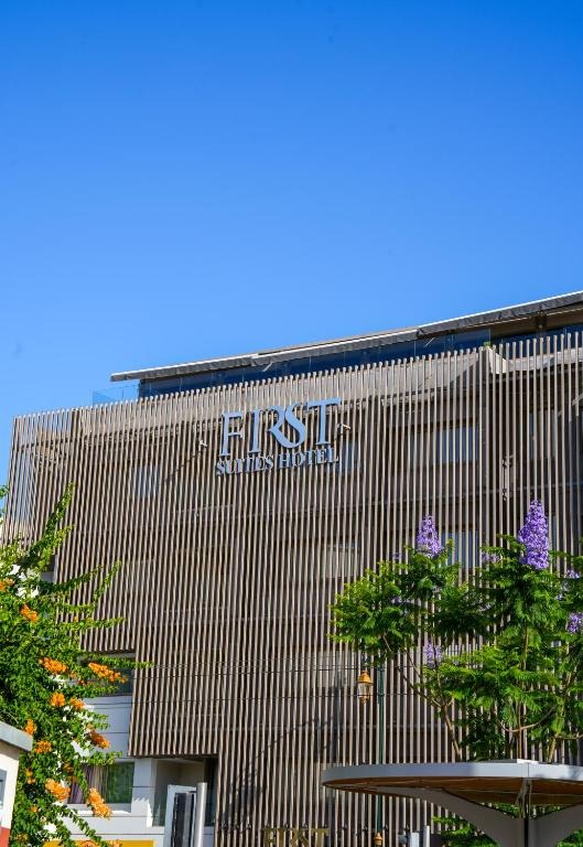 First Suites Hôtel
